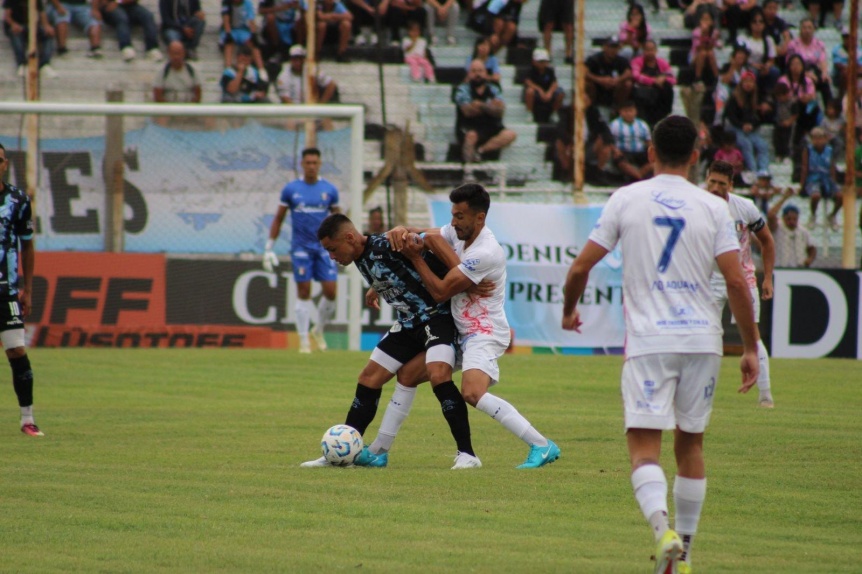 Argentino de Quilmes y Sportivo Italiano terminaron iguales en La Barranca