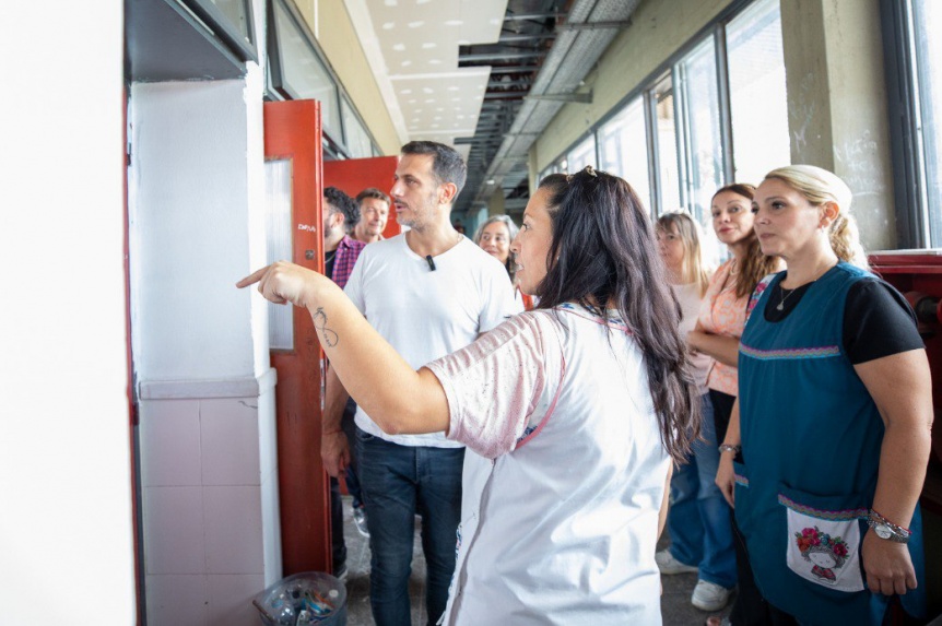 Lans Gobierno avanza con las obras en la Escuela Primaria N 59 de Lans Oeste