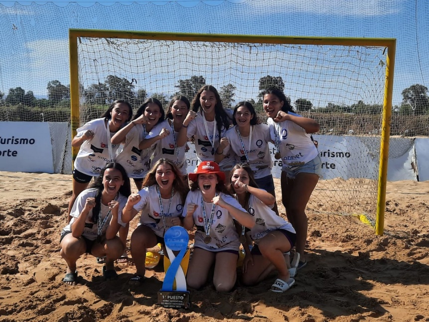 Gran actuacin del conjunto quilmeo en la Copa Argentina de Beach Handball