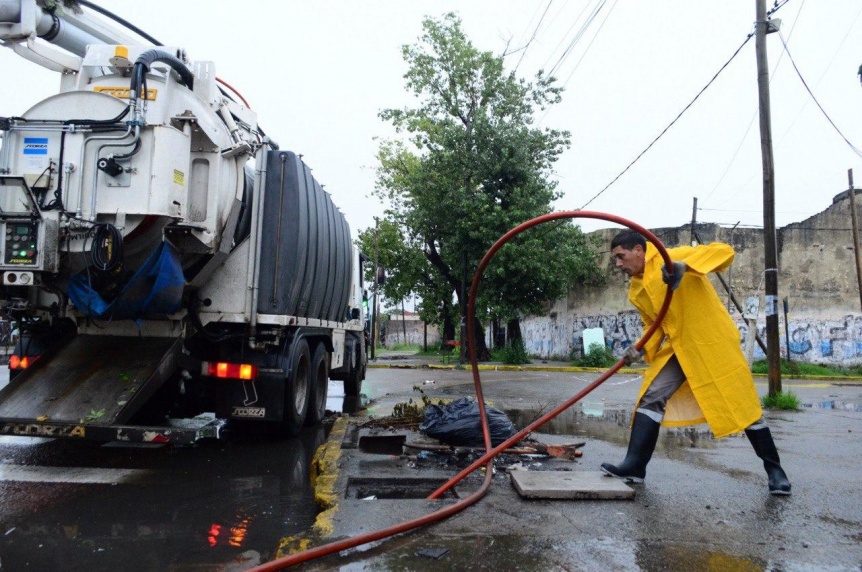 Intensificaron los trabajos de limpieza de los arroyos y desobstruccin de sumideros debido a las fuertes lluvias