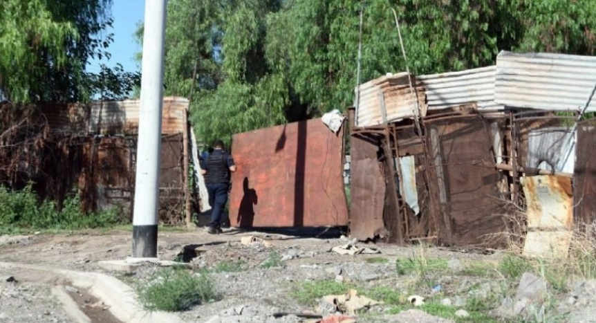 VIDEO | Prendi fuego la casa de su familia en Mendoza: su ex falleci y su hijo est en grave estado