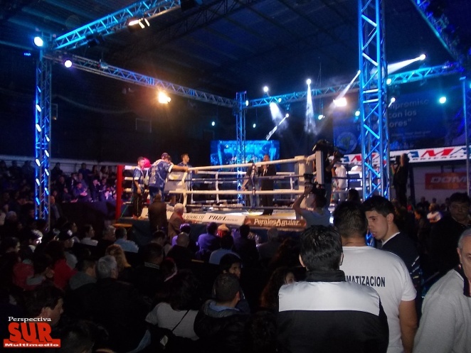 Quilmes vivió otra impactante noche de box en el Club el Porvenir