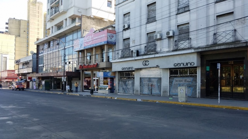 Recorr las calles cntricas de Quilmes en plena cuarentena obligatoria