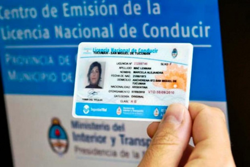 Los 135 distritos bonaerenses ya pueden imprimir licencias de conducir en el acto